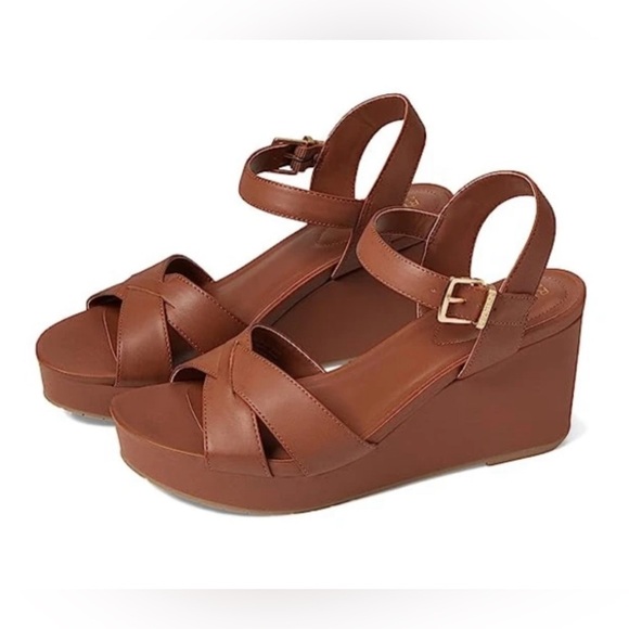 Kenneth Cole Reaction Clarissa Sandals in Tan - Picture 1 of 15